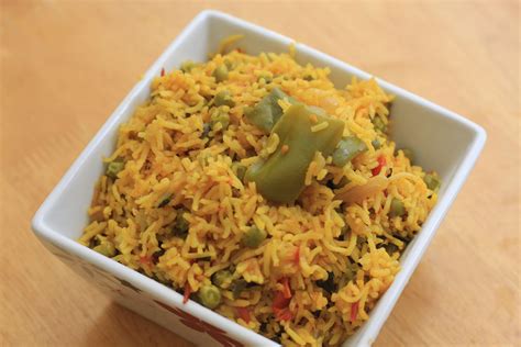 Tomato Rice with bell pepper and peas in a Pressure cooker | Daily ...