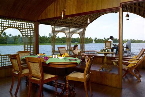 Kumarakom Lake Resort, a boutique hotel in Kumarakom