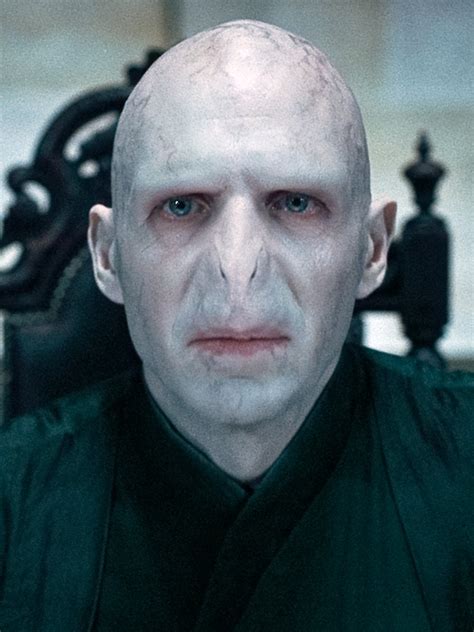 How to Give Voldemort a Nose in Photoshop : 14 Steps - Instructables