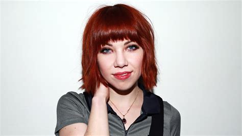 Carly Rae Jepsen "I Really Like You" Live @ SiriusXM // Hits 1 - YouTube