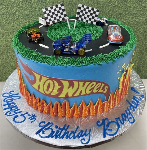 Hot Wheels Cake | Hot wheels cake, Hot wheels birthday cake, 6th ...