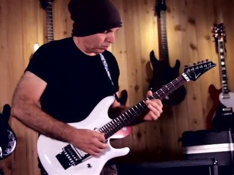 VIDEO EXCLUSIVE: See Joe Satriani perform Flying In A Blue Dream live ...