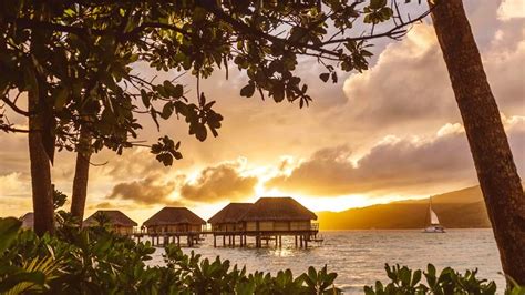 Tahiti Honeymoon Packages 2022/2023 | French Polynesia | Turquoise