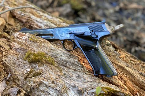 Reviewing a Legend in the Colt Woodsman First Series – USA Gun Blog