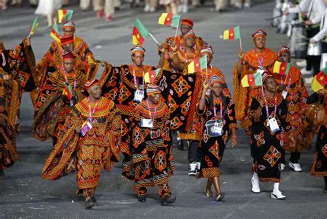 Traditional Attire And People From Samuel Etoo's Country. - Culture (3) - Nigeria