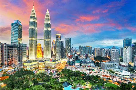 17 Top-Rated Tourist Attractions in Kuala Lumpur | PlanetWare