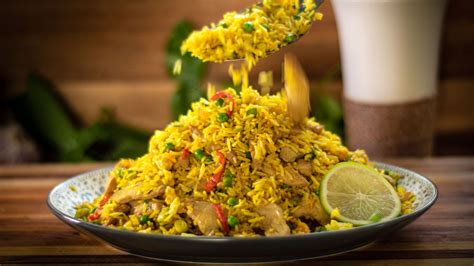 Spicy Chicken Fried Rice - Easy Meals with Video Recipes by Chef Joel Mielle - RECIPE30