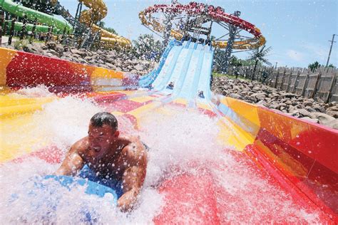 LOST ISLAND WATERPARK | Waterloo, USA | Water park, Island water park, Island