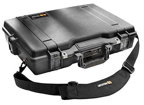 Reviews of the Best Rugged Waterproof Laptop Cases 2018-2019