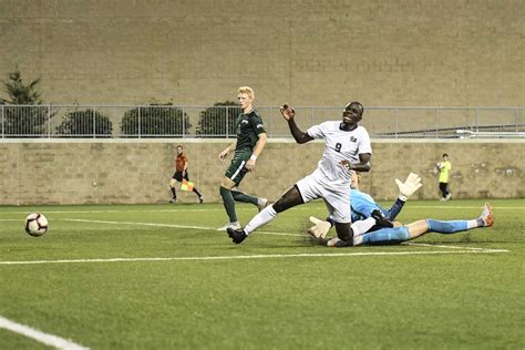 Men’s soccer falls to Cleveland State, 4-3 - The Pitt News