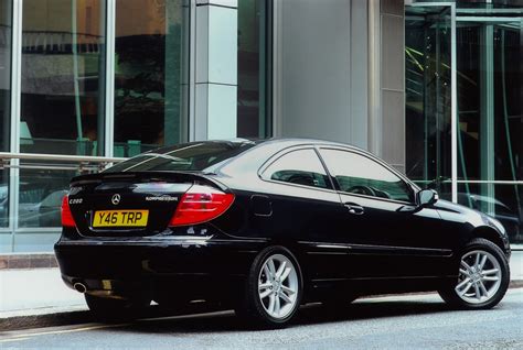 Used Mercedes-Benz C-Class Sports Coupe (2001 - 2008) Review | Parkers