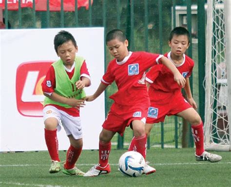 Lotteria Vietnam offers children football skills | Corporate News, Latest Business