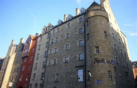 Radisson Blu, Edinburgh - Hotel Designs