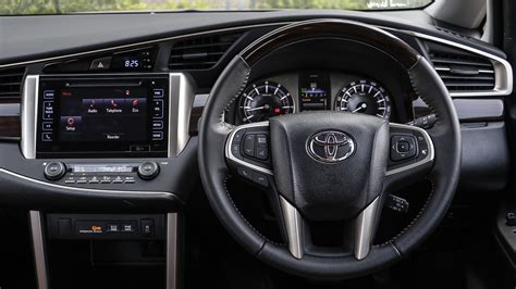 Toyota Innova Crysta Inside Images - Jikatabis