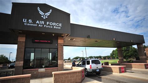 3 airmen die in Cannon Air Force Base plane crash