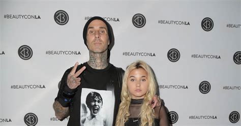 Travis Barker, Alabama Luella Barker à la soirée Beautycon Festival LA ...