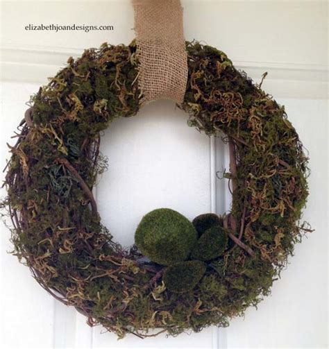 Spring Moss Wreath - ELIZABETH JOAN DESIGNS