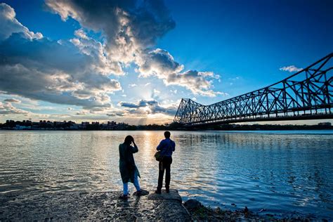 Best Things To Do On Howrah Bridge | LBB, Kolkata