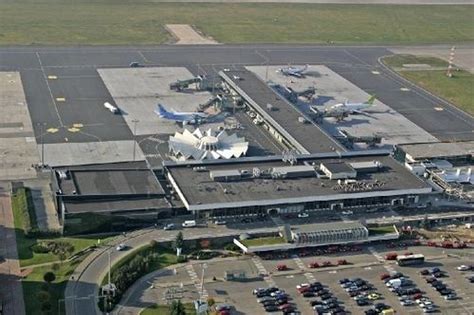 Ciudad FCC: Aeropuerto Internacional de Riga