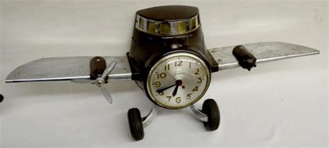 Vintage Sessions Electric Airplane Propeller Desk Clock-ClockPrices.Com