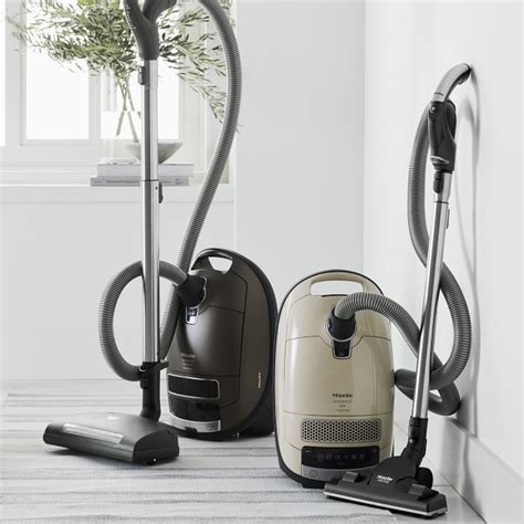 Miele Complete C3 Brilliant Vacuum Cleaner | Williams Sonoma