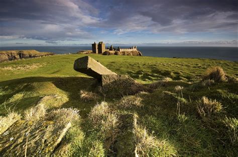 Dunnottar Castle Wallpaper HD Download