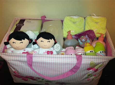 10 Ideal Baby Shower Gift Ideas For Twins 2023