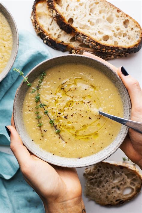 Creamy Cauliflower Soup (Vegan) – A Simple Palate | Recipe | Cauliflower soup, Creamy ...