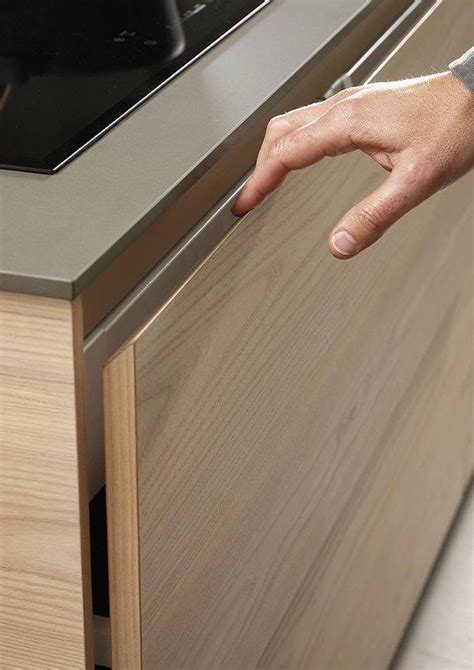 38+ Handleless Cabinets Design Inspiration | Cucine di lusso, Idee per la cucina, Design della ...