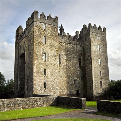 Medieval Bunraty Castle Ireland Photograph by Pierre Leclerc Photography