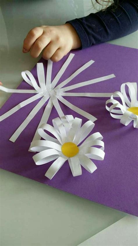 Preschool Spring Craft Idea: Pretty Flowers from Paper Strips - Truly Hand Picked