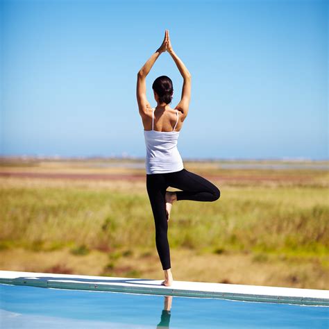 5 Yoga Poses For Clearing the Mind | POPSUGAR Fitness Australia