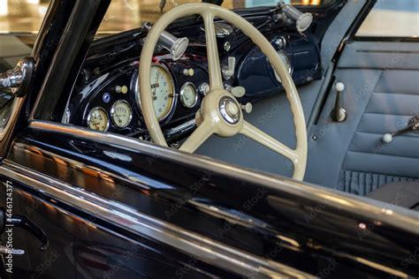 Detail of an old BMW interior in the BMW Welt building in Munich Stock ...