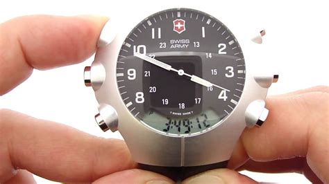 Swiss Army StarTech 3000 Watch w/ Alimeter/Barometer/Thermometer ...