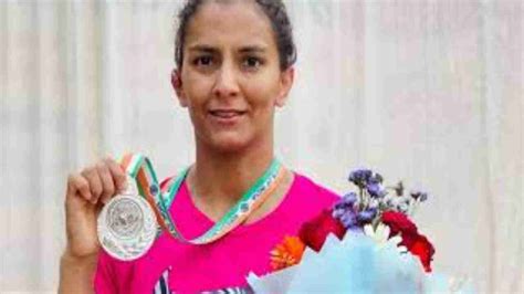 Happy Birthday Geeta Phogat: Lesser-known facts about first Indian woman wrestler who qualified ...