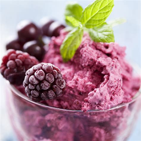 Fresh Blackberry Ice Cream Recipe