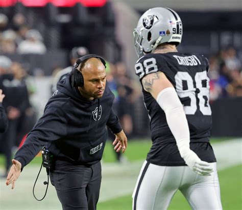 Antonio Pierce is the favorite to be the next Raiders coach - Sactown Sports