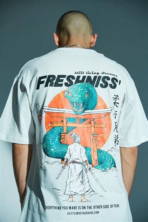 Anime Graphics T-Shirt – D02 – vaguestar #menst-shirtsdesign | Cool shirt designs, Shirt design ...