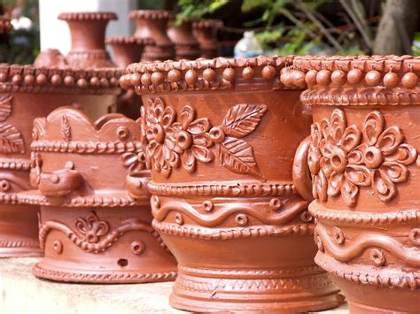 Bangalore Daily Photo: Modern Clay!!