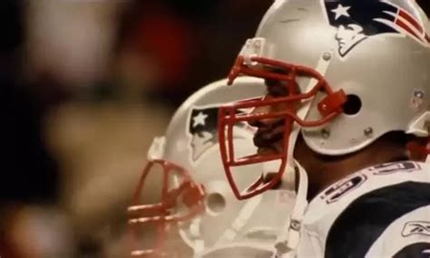 Willie McGinest, one of the Patriots' best linebackers of the second half of the 1990s and early ...