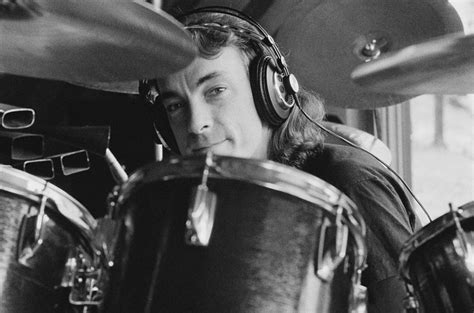 Neil Peart: Rush Drummer/Lyricist Believed in the Freedom of Music ...