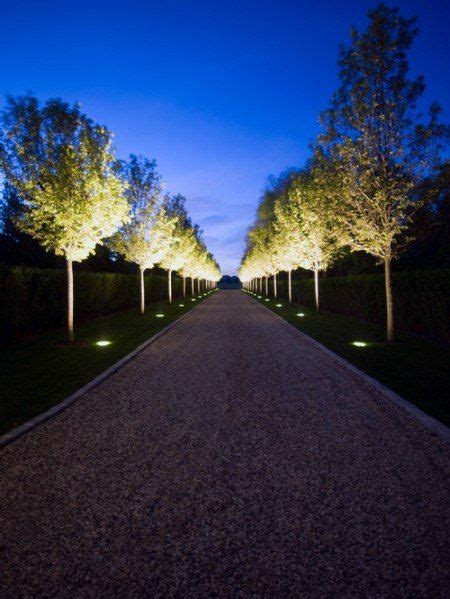 Illuminating and Stylish Lighting Ideas for Your Driveway | Driveway ...