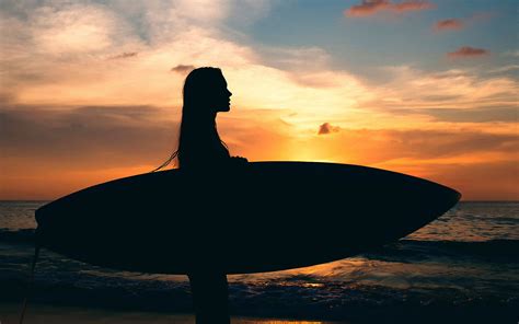 Girls Surfing Wallpaper (65+ images)