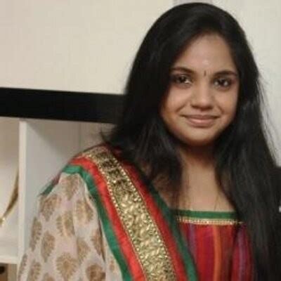 Saindhavi Songs Download: Saindhavi Tamil Hits, Telugu MP3 New Songs Online Free on Gaana.com