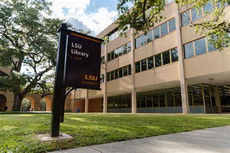 Does the LSU library need to be fixed or replaced? | Multimedia | lsureveille.com