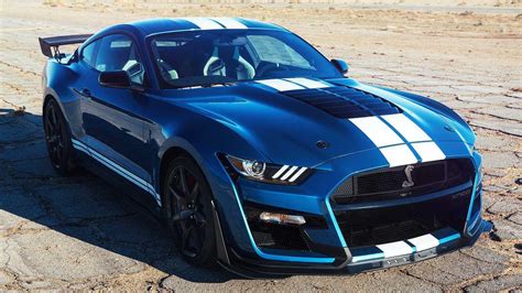 Nuova Ford Mustang Shelby GT500, 700 CV da record