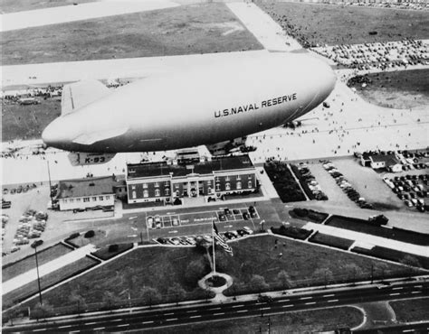 Airships & Dirigibles