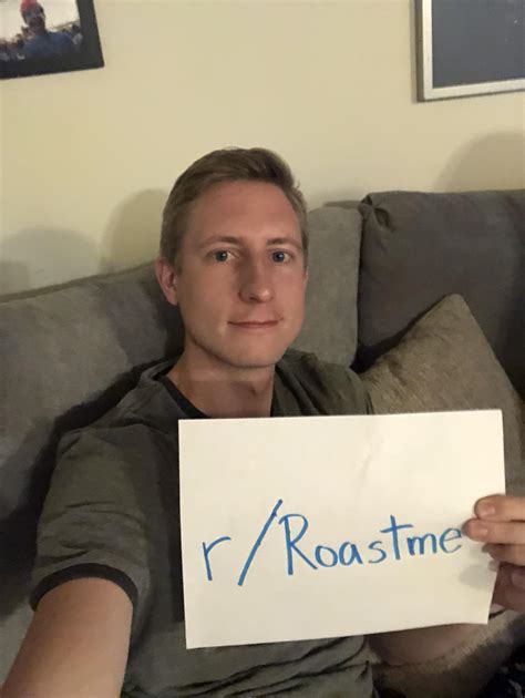 I’m a restaurant manager. I’ve met every Karen there is. Bring it : r/RoastMe