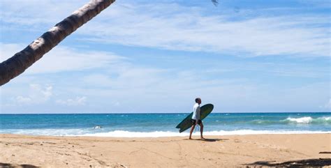 Surfing in Puerto Rico (Local Guide + 11 Best Spots)