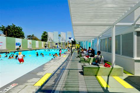 Central Recreation Center Pool: Play and Exercise Space – urbanNext